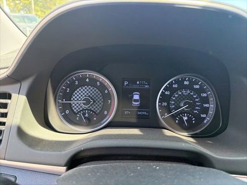 Used 2020 Hyundai Elantra SE w/ Cargo Package (C1) FWD image 10