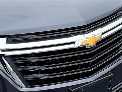 Used 2023 Chevrolet Equinox LT AWD/4WD image 29