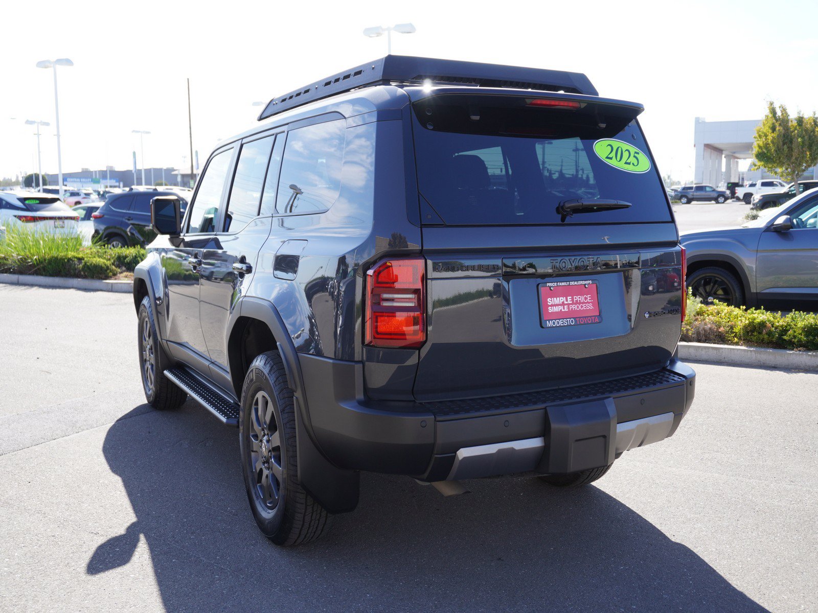 Used 2025 Toyota Land Cruiser w/ Premium Package AWD/4WD image 9