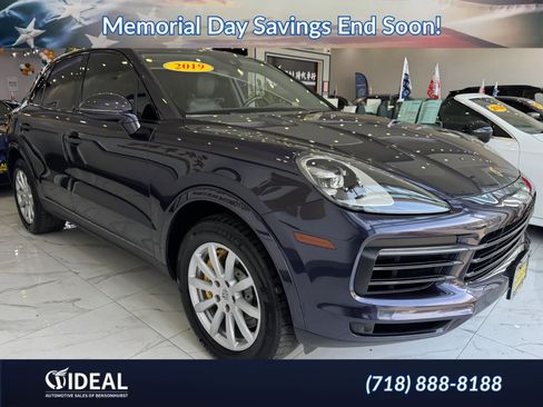 Used 2019 Porsche Cayenne S AWD/4WD image 1