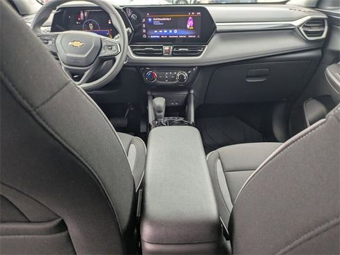 New 2026 Chevrolet TrailBlazer LT w/ Driver Confidence Package image 25