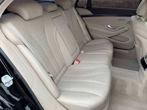 Used 2016 Mercedes-Benz S 550 Sedan image 4