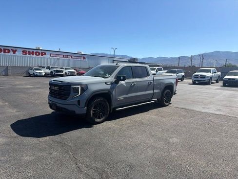 Used 2024 GMC Sierra 1500 Elevation w/ Elevation Premium Package AWD/4WD image 4