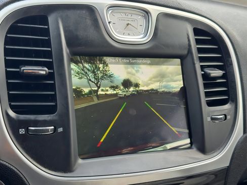 Used 2019 Chrysler 300 Touring w/ Sport Appearance Package image 26