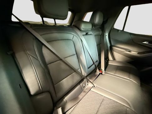 New 2026 Chevrolet Equinox LT w/ Convenience Package II FWD image 27