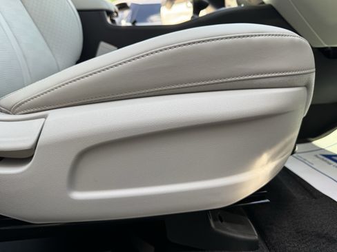 New 2026 Kia Sorento S AWD/4WD image 22