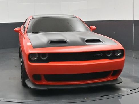 Used 2023 Dodge Challenger SRT Hellcat RWD image 32