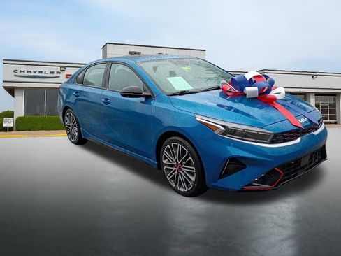 Used 2023 Kia Forte GT w/ GT2 Package image 7