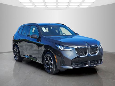 New 2026 BMW X3 xDrive30 w/ M Sport Package AWD/4WD image 8