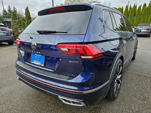 Used 2022 Volkswagen Tiguan SEL R-Line image 4