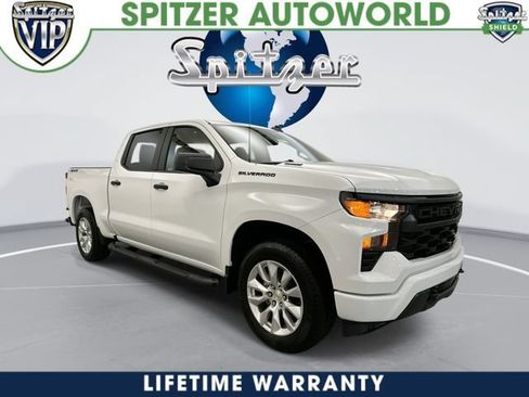 New 2026 Chevrolet Silverado 1500 Custom w/ LPO, Dark Essentials Package AWD/4WD image 1
