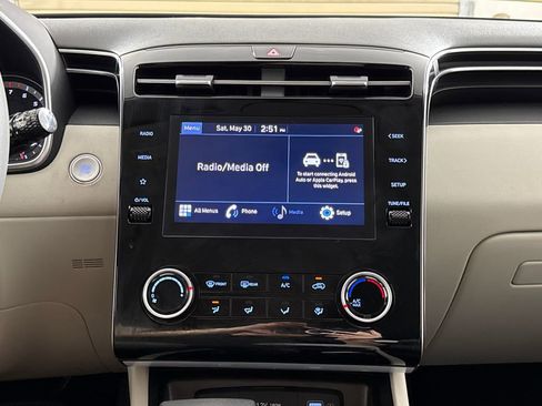 Used 2022 Hyundai Tucson SEL FWD image 16