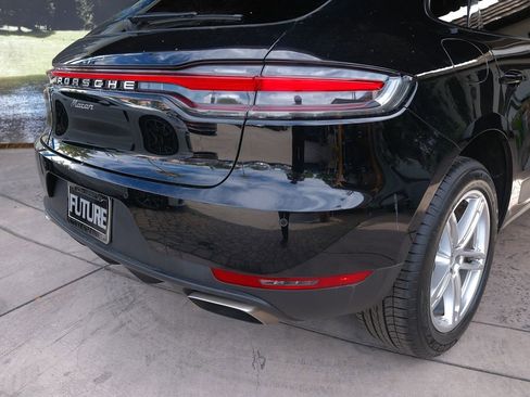 Used 2019 Porsche Macan image 34
