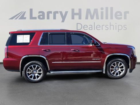 Used 2019 GMC Yukon Denali image 6