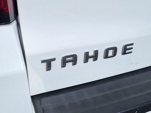 Used 2017 Chevrolet Tahoe LT image 8