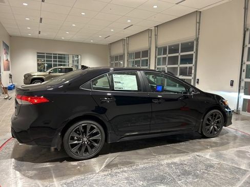 New 2026 Toyota Corolla SE image 8