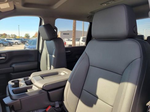 New 2026 GMC Sierra 2500 Pro w/ 1SA Pro Safety Plus Package image 11