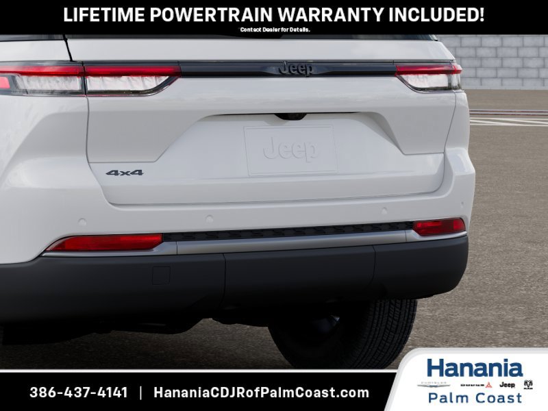 New 2027 Jeep Grand Cherokee Altitude AWD/4WD image 13