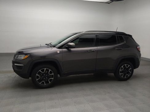 Used 2019 Jeep Compass Trailhawk image 2