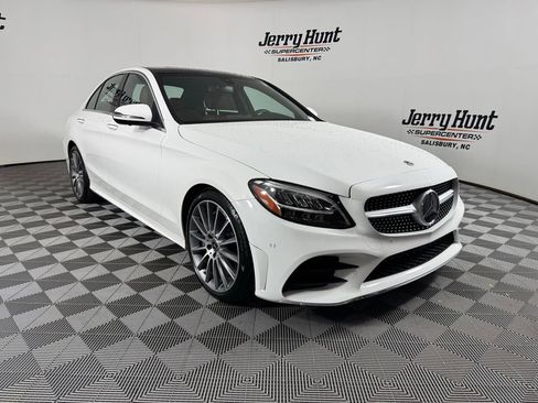 Used 2020 Mercedes-Benz C 300 Sedan image 5