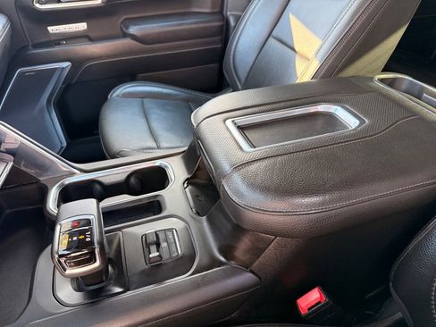 Used 2022 GMC Sierra 1500 Denali w/ Denali Reserve Package AWD/4WD image 28