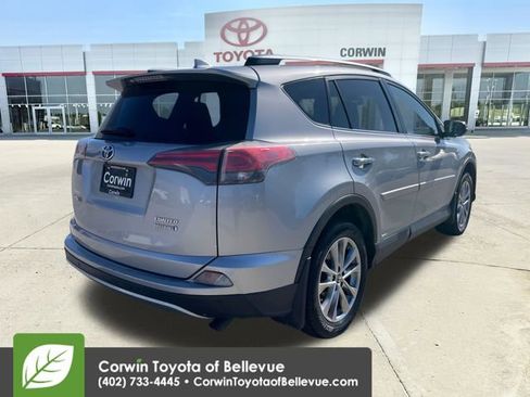 Used 2018 Toyota RAV4 Limited w/ Advanced Technology Package AWD/4WD image 5