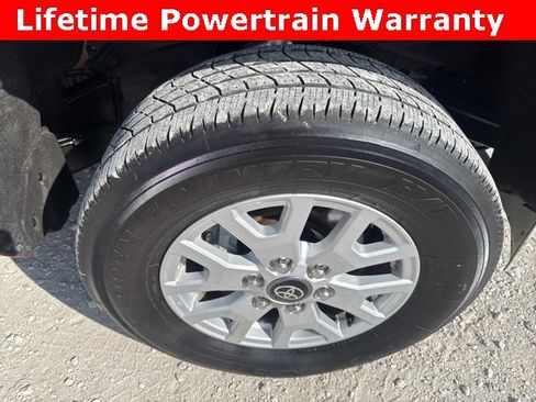Used 2024 Toyota Tacoma SR5 image 27