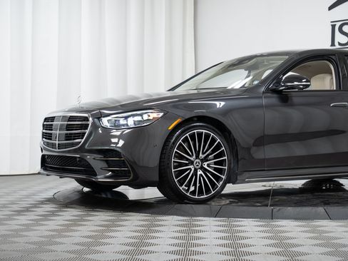 Certified 2023 Mercedes-Benz S 500 4MATIC image 25