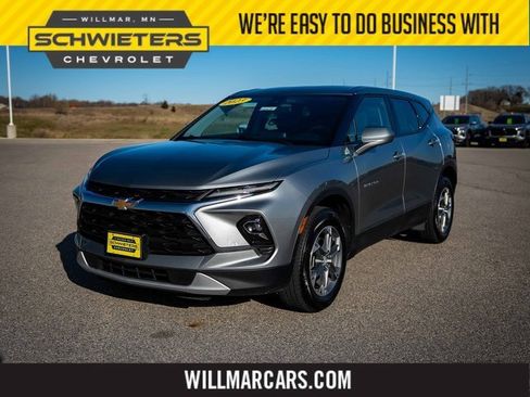Used 2023 Chevrolet Blazer LT image 1