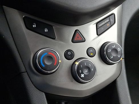 Used 2015 Chevrolet Sonic LT image 14