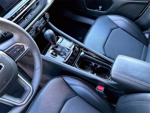 Used 2022 Jeep Compass Altitude image 15