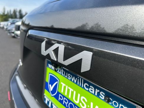 Used 2025 Kia Niro Wind FWD image 33