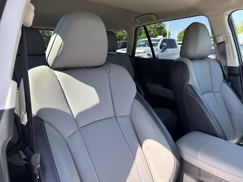 Used 2025 Subaru Outback Limited w/ Popular Package #2 AWD/4WD image 30