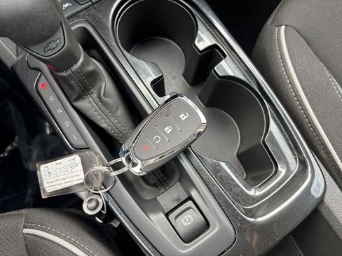 Used 2025 Chevrolet TrailBlazer LT image 22