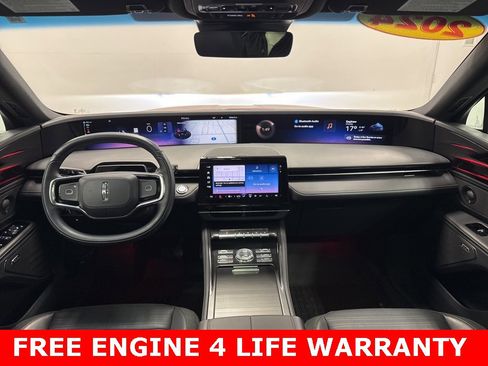 Used 2024 Lincoln Nautilus Reserve w/ Equipment Group 202A image 30