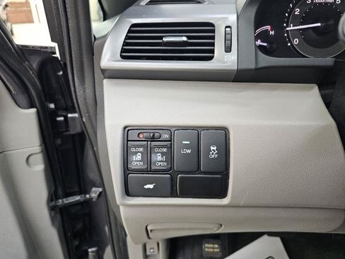 Used 2015 Honda Odyssey EX-L image 36