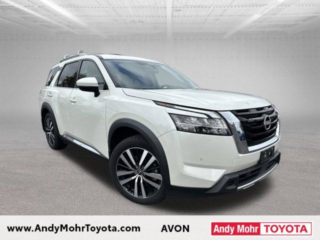 Used 2024 Nissan Pathfinder Platinum w/ Cargo Package AWD/4WD 360° Tour