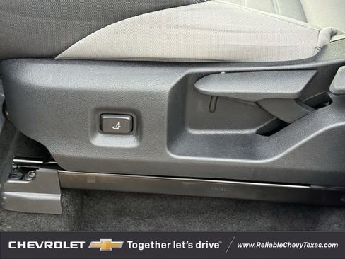 Used 2024 Toyota Tacoma TRD Off-Road image 32