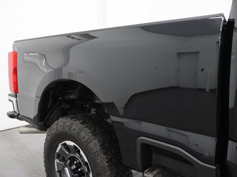 Used 2024 Ford F250 XLT w/ Tremor Off-Road Package image 24