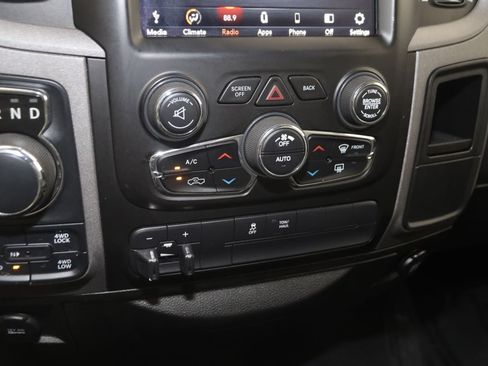 Used 2019 RAM 1500 Express w/ Express Value Package AWD/4WD image 23