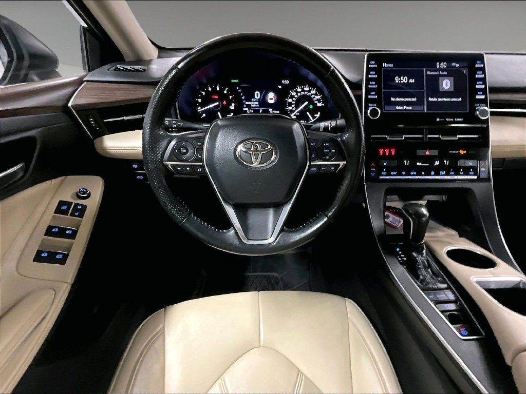 Used 2021 Toyota Avalon XLE AWD/4WD image 17