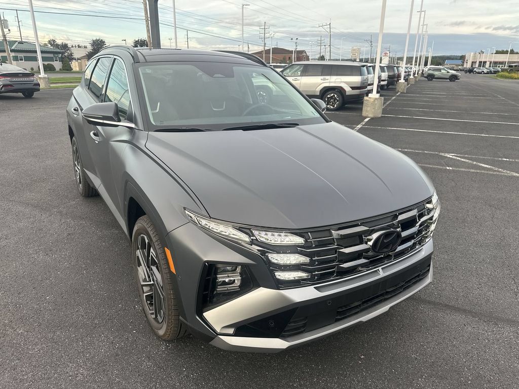 New 2026 Hyundai Tucson Limited AWD/4WD image 1