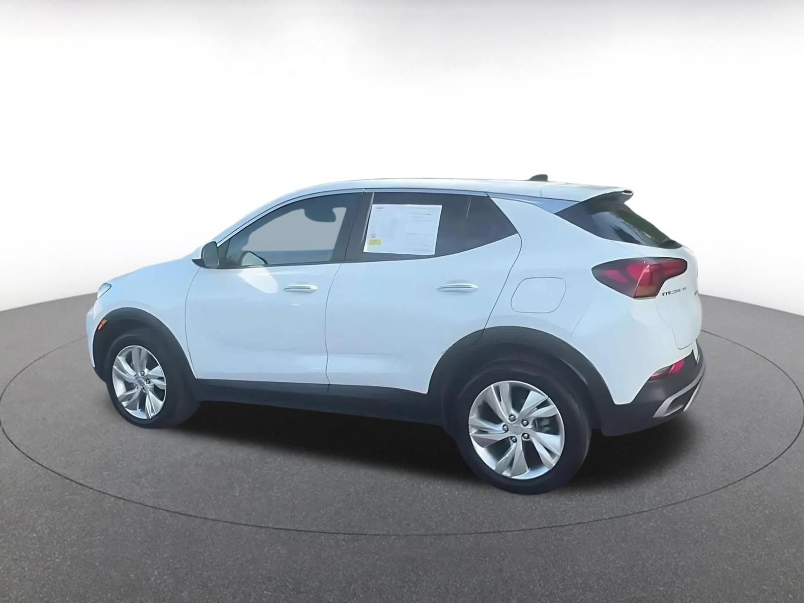 Used 2025 Buick Encore GX Preferred FWD image 9