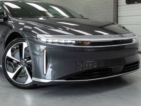 Used 2024 Lucid Air Touring AWD/4WD image 8