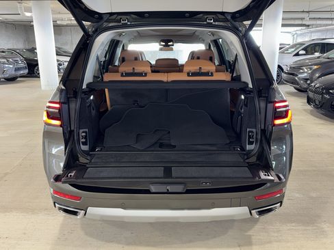 Certified 2025 BMW X7 xDrive40i w/ Premium Package image 14