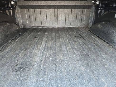 Used 2024 RAM 1500 Laramie image 5