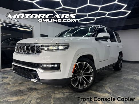 Used 2022 Jeep Grand Wagoneer Series III image 1