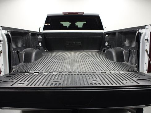 Used 2025 Chevrolet Silverado 2500 LT w/ Convenience Package AWD/4WD image 14