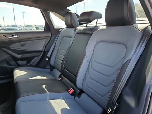 Used 2026 Volkswagen Jetta GLI Autobahn FWD image 18