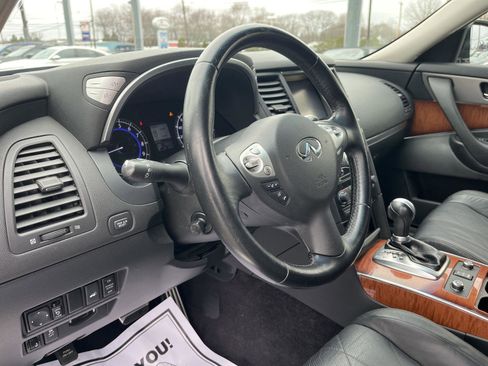 Used 2014 INFINITI QX70 AWD image 11